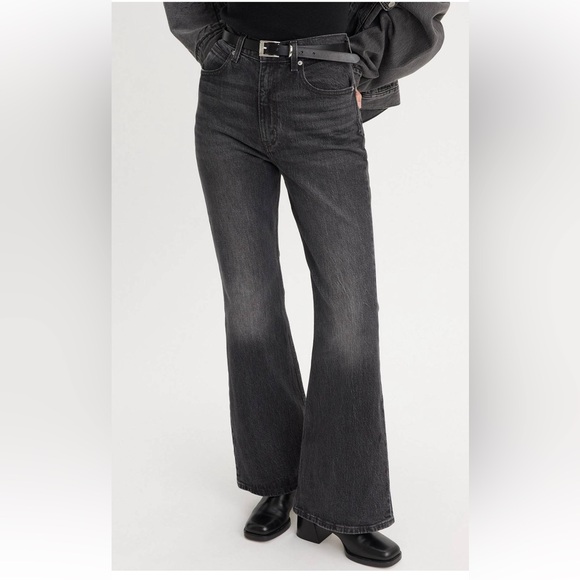 Levi's Premium 70s High-Flare Women’s Jeans in color Just a Hint 30x30 - Picture 3 of 13